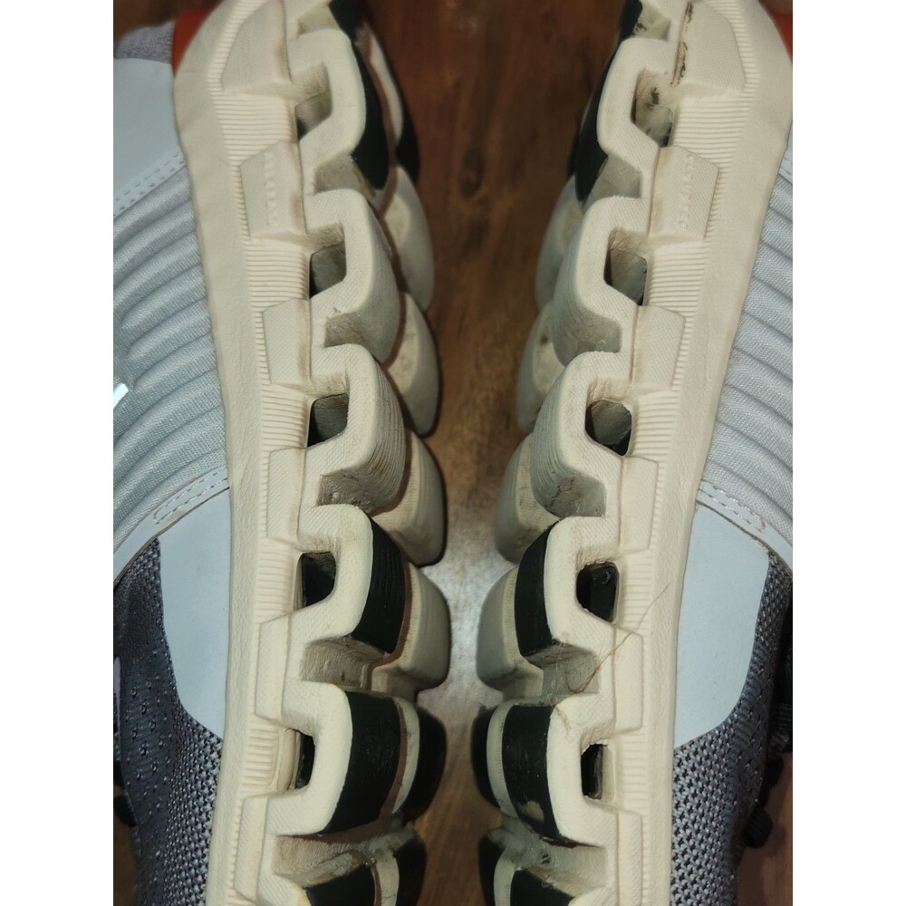 On Running Cloudswift sneakers lavender, lilac, & orange. Women's US Size 9. - Picture 13 of 16